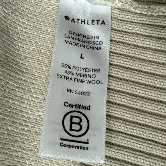 Athleta Tan Camo Camouflage Crew Neck Wool Blend Jacquard Pullover Sweater sz L - Picture 9 of 10